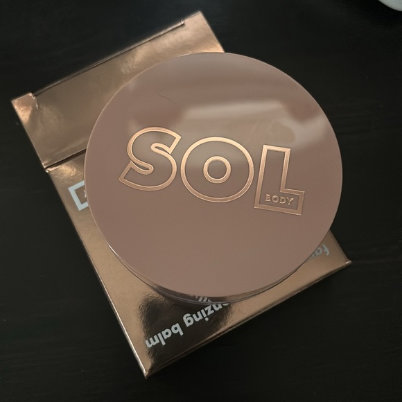 Colourpop SOL Face & Body Bronzing Balm - Picture 4 of 6